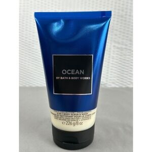 Bath and Body Works Men's OCEAN 2-in-1 Scrub & Wash 8‎ Oz